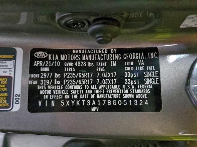 Kia Sorento Base Image 4