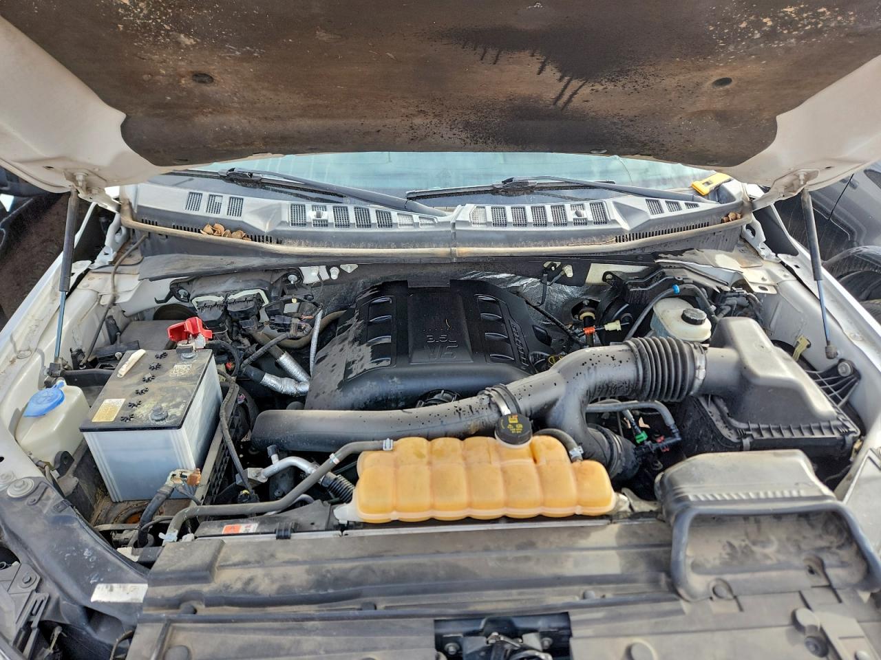 Ford F-150 Supercrew Image 8