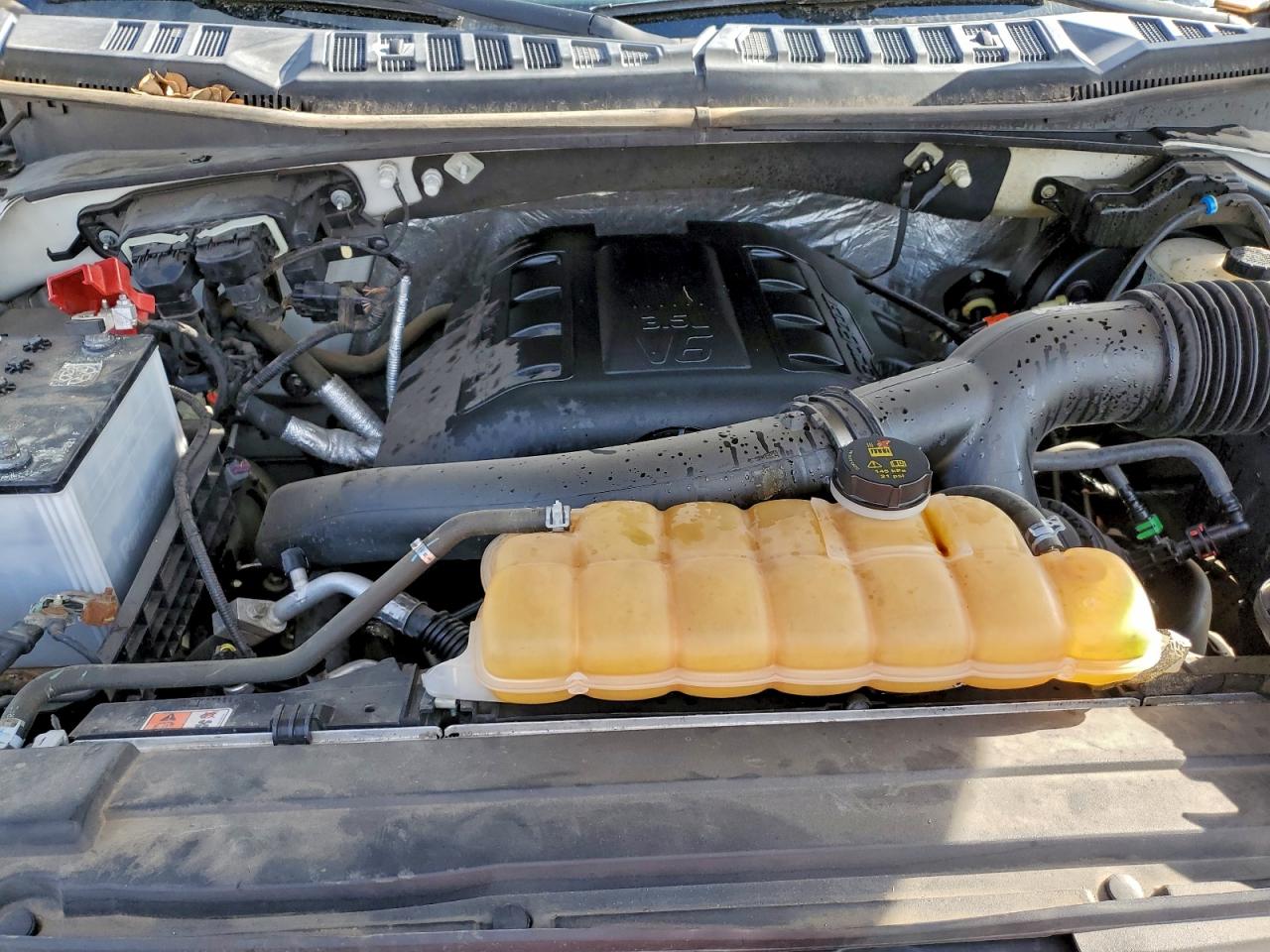 Ford F-150 Supercrew Image 3