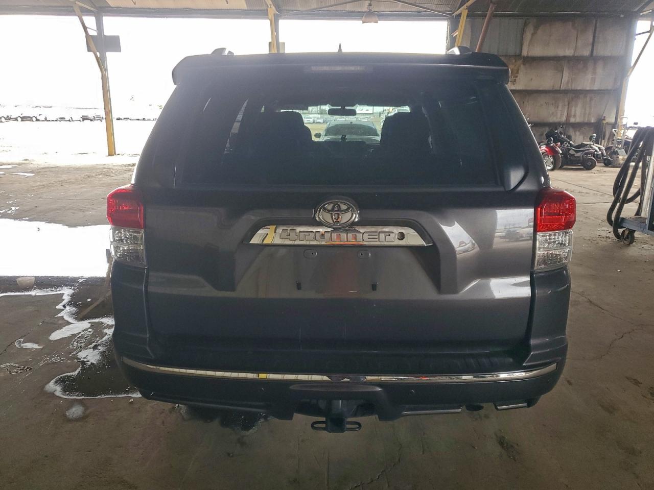 Toyota 4Runner Sr5 Image 5