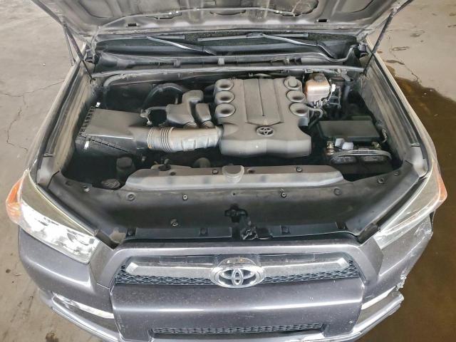 Toyota 4Runner Sr5 Image 8