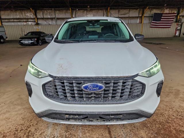 Ford Escape Image 11