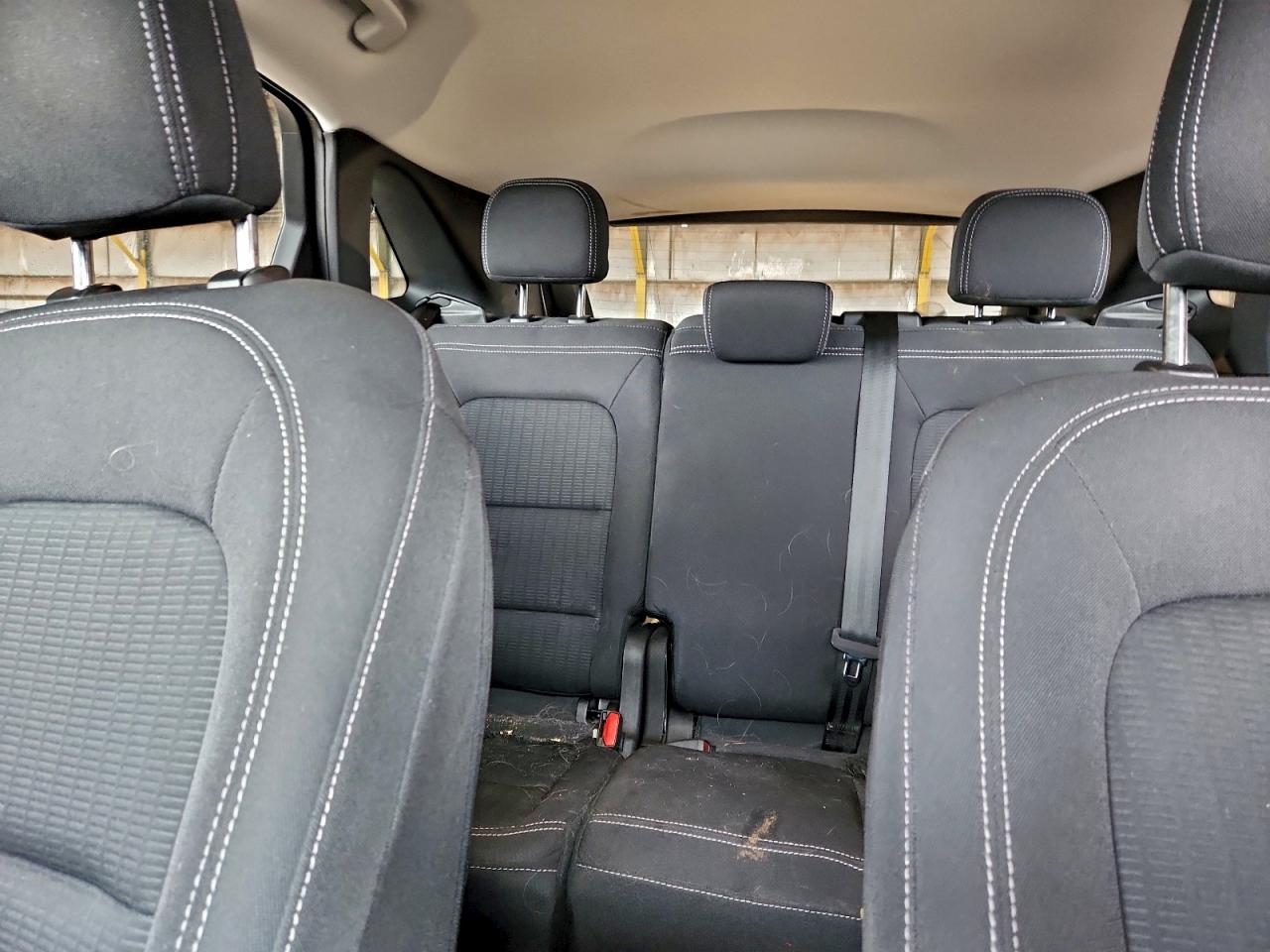 Ford Escape Image 13