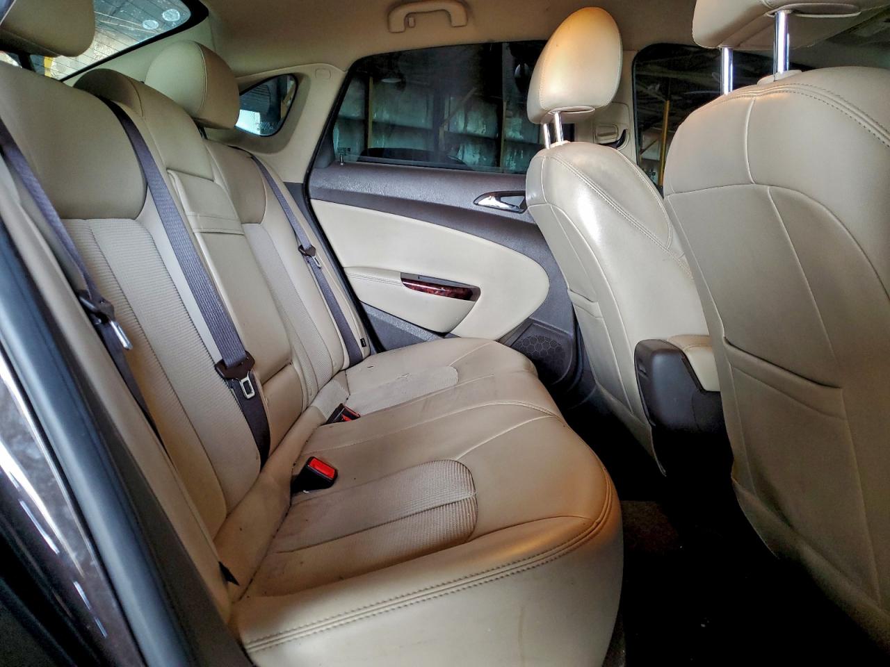 Buick Verano Image 9