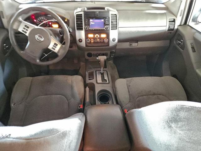 Nissan Frontier S Image 8