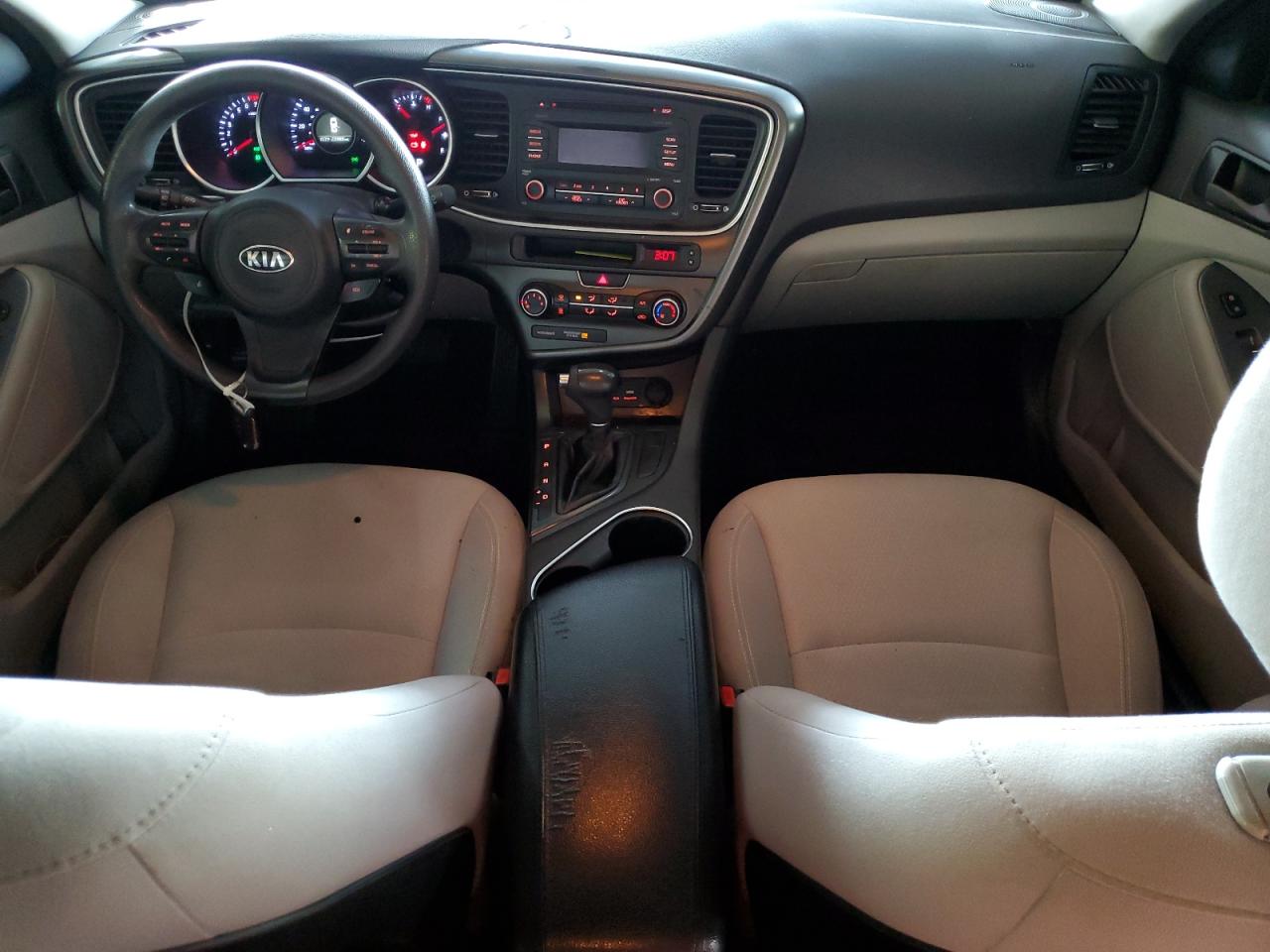 Kia Optima Lx Image 8