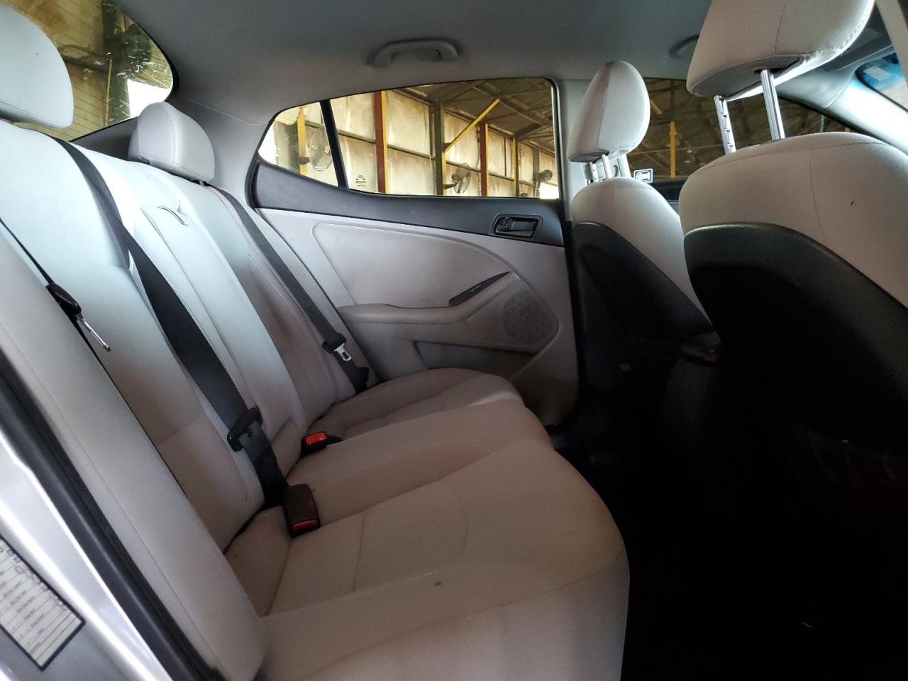 Kia Optima Lx Image 11