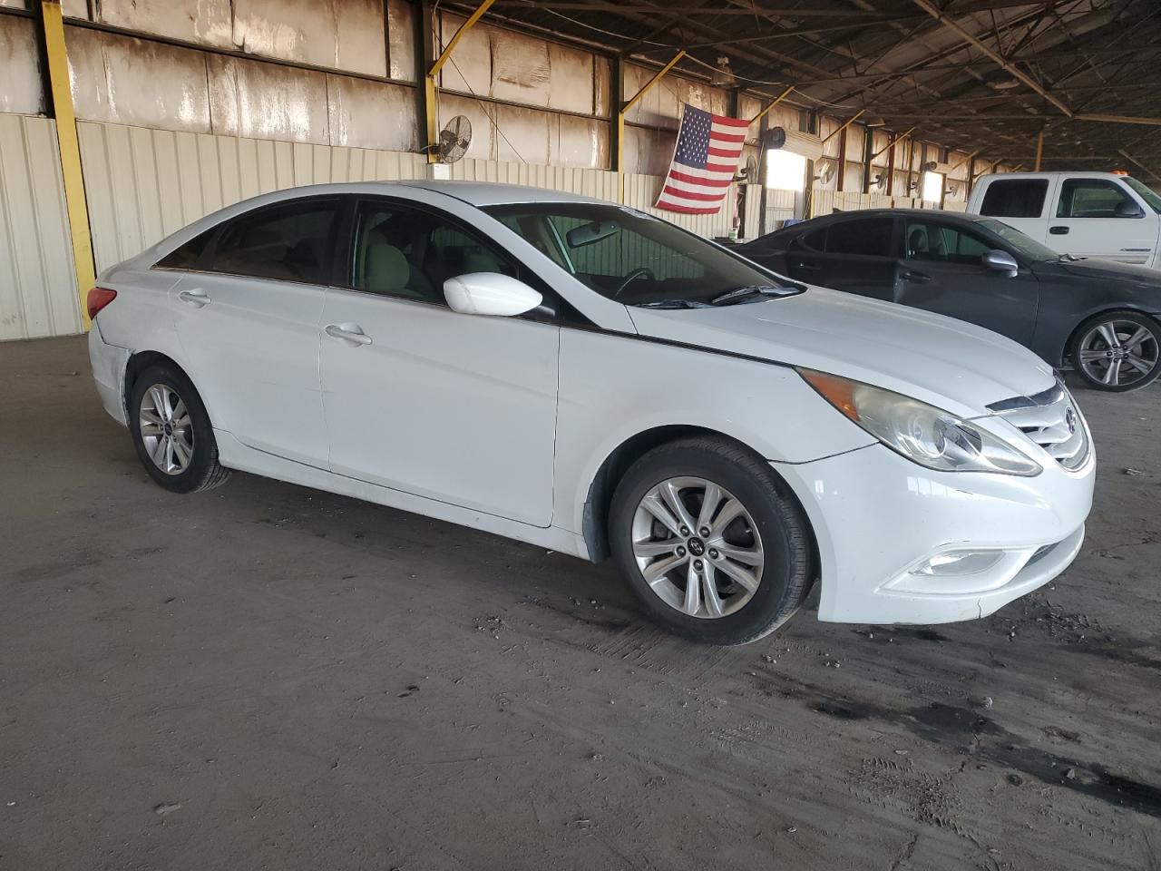 Hyundai SONATA Gls Image 12