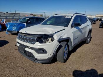  Salvage Jeep Compass
