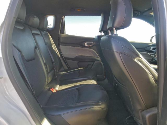 Jeep Compass Latitude Image 12