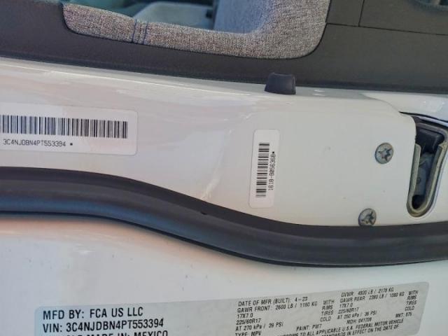 Jeep Compass Latitude Image 6