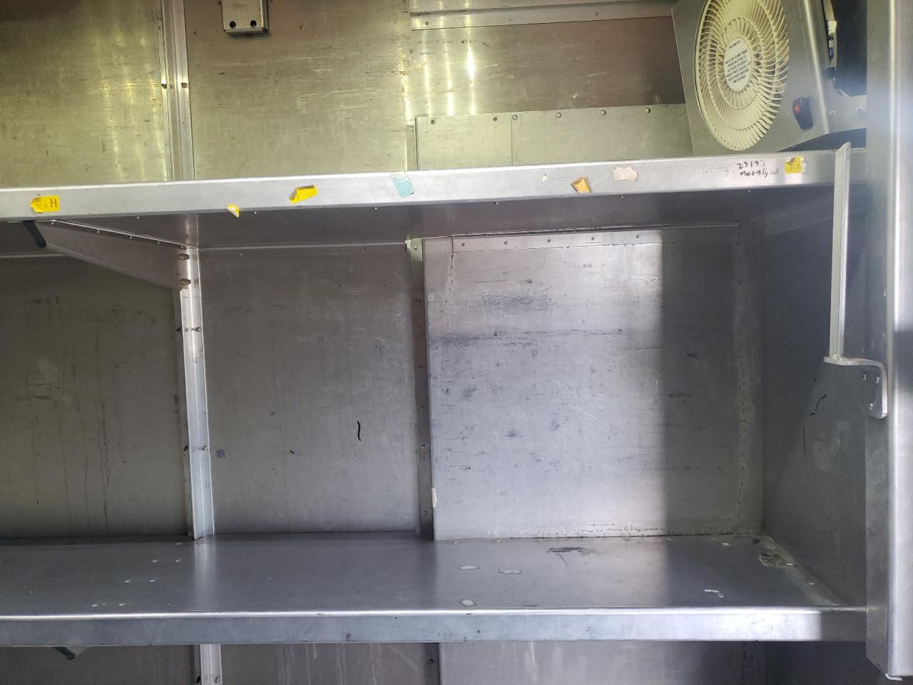 Freightliner Mt45 M Line Walk-in Van Image 9