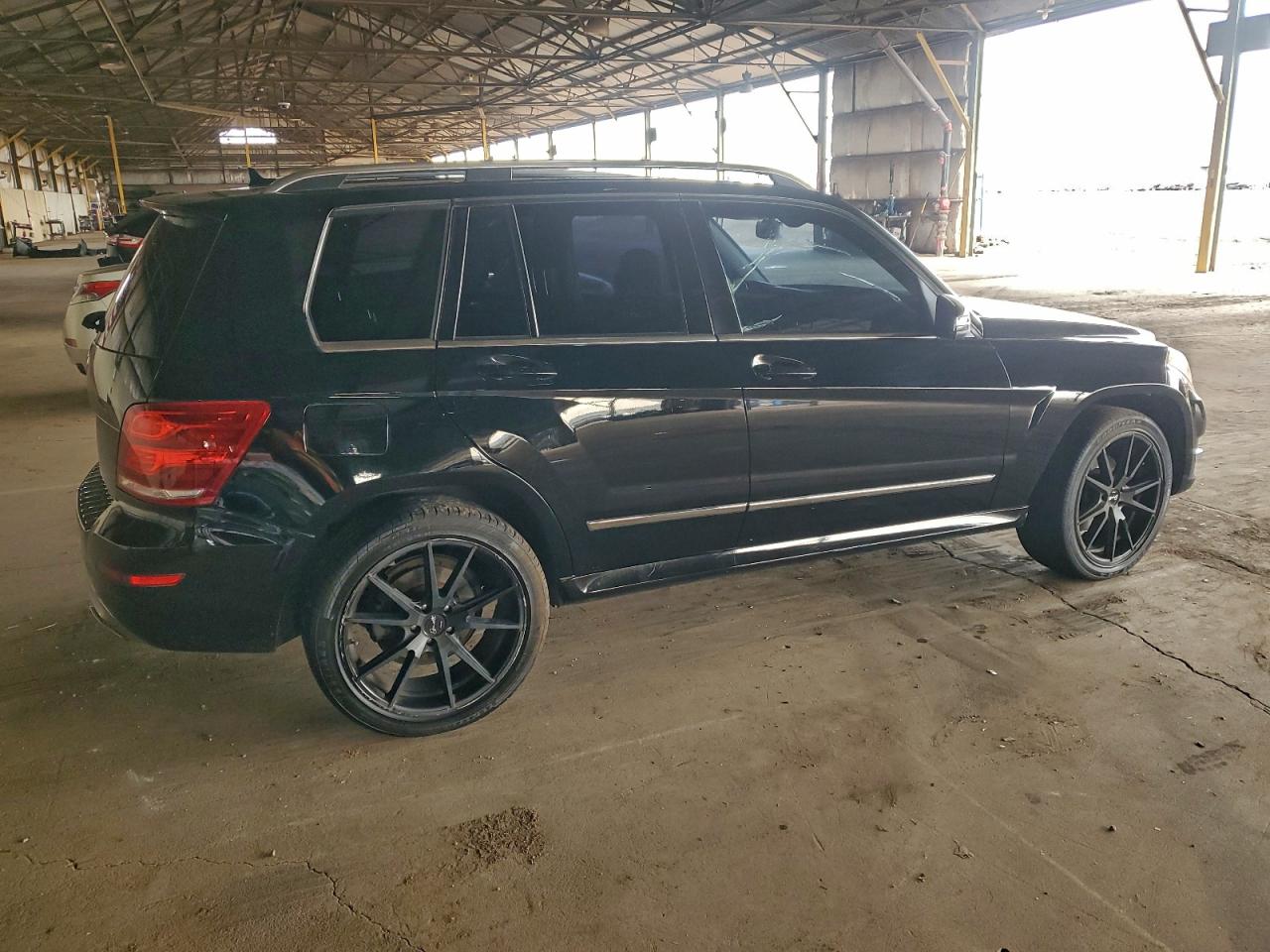 Mercedes-Benz GLK 350 Image 3