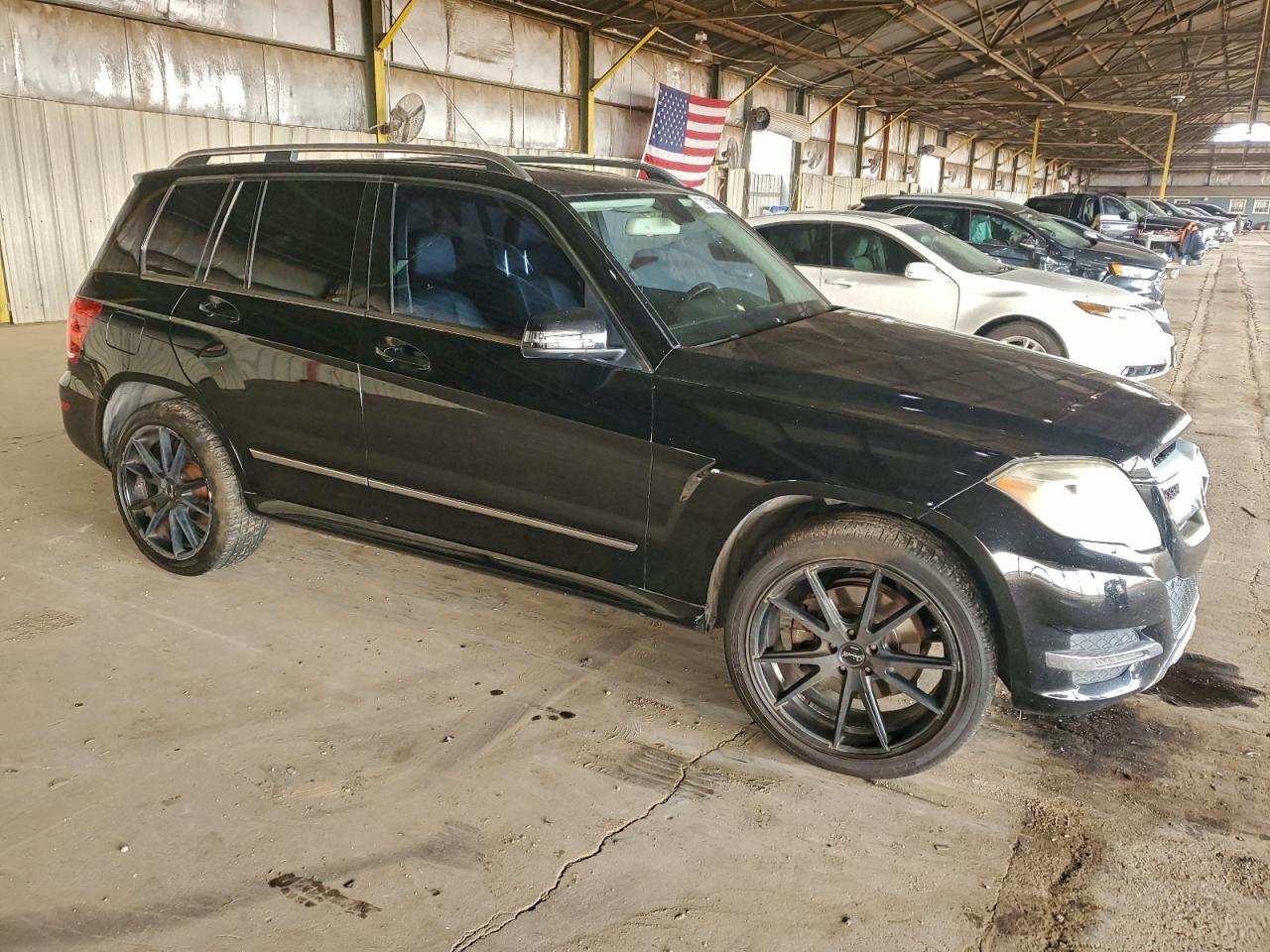 Mercedes-Benz GLK 350 Image 8