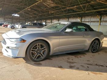  Salvage Ford Mustang
