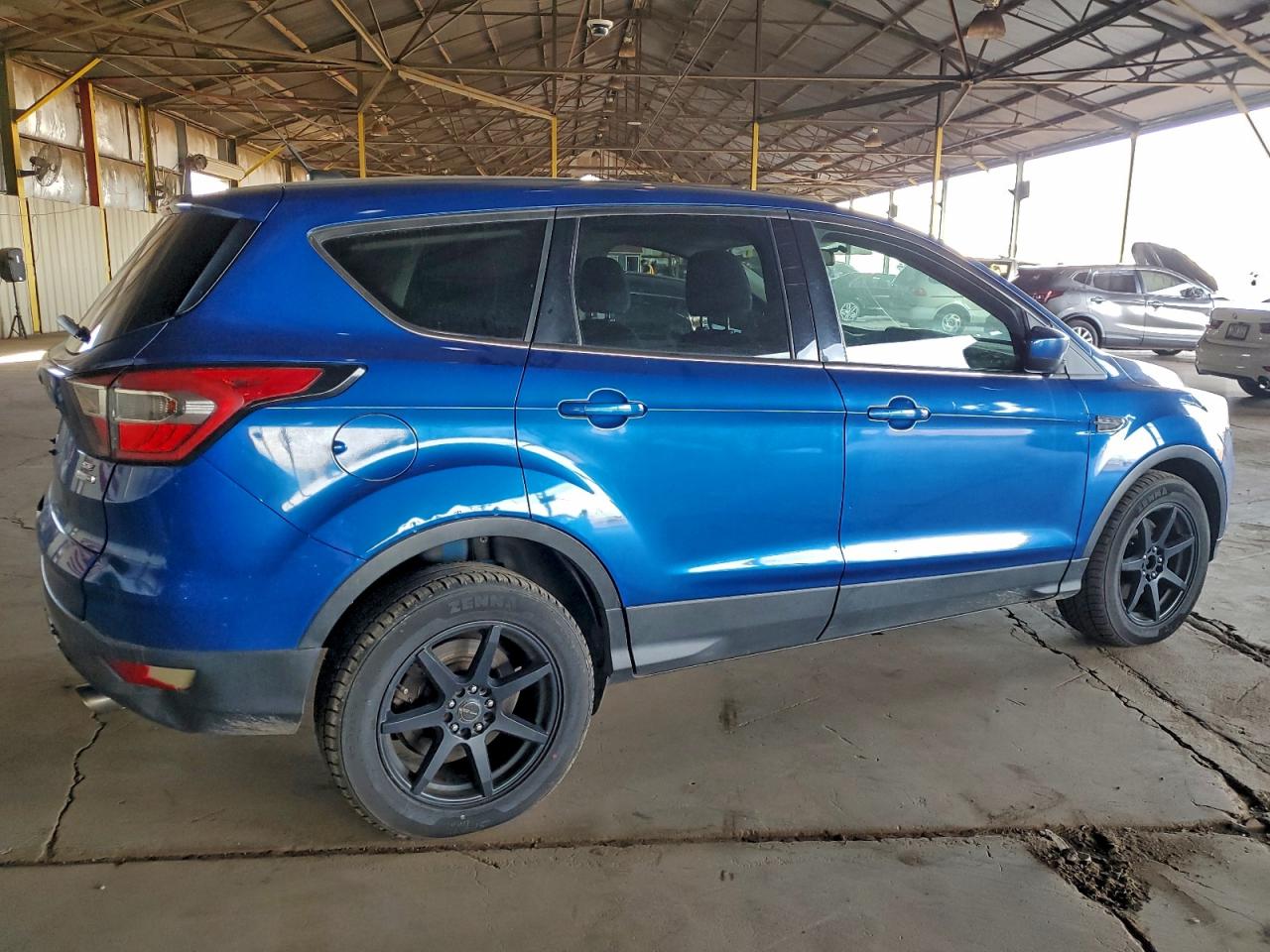 Ford Escape Se Image 11