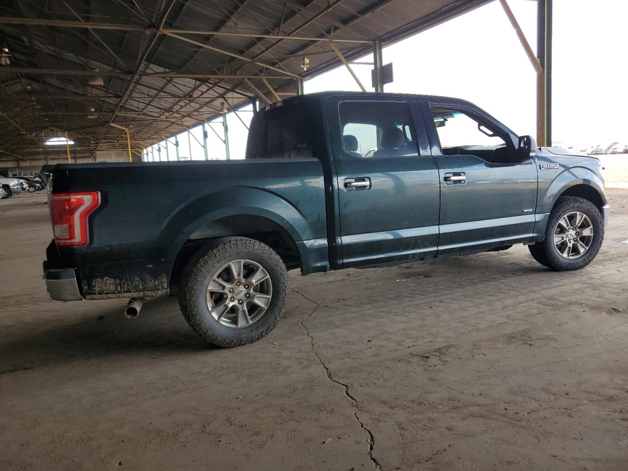 Ford F-150 Supercrew Image 8