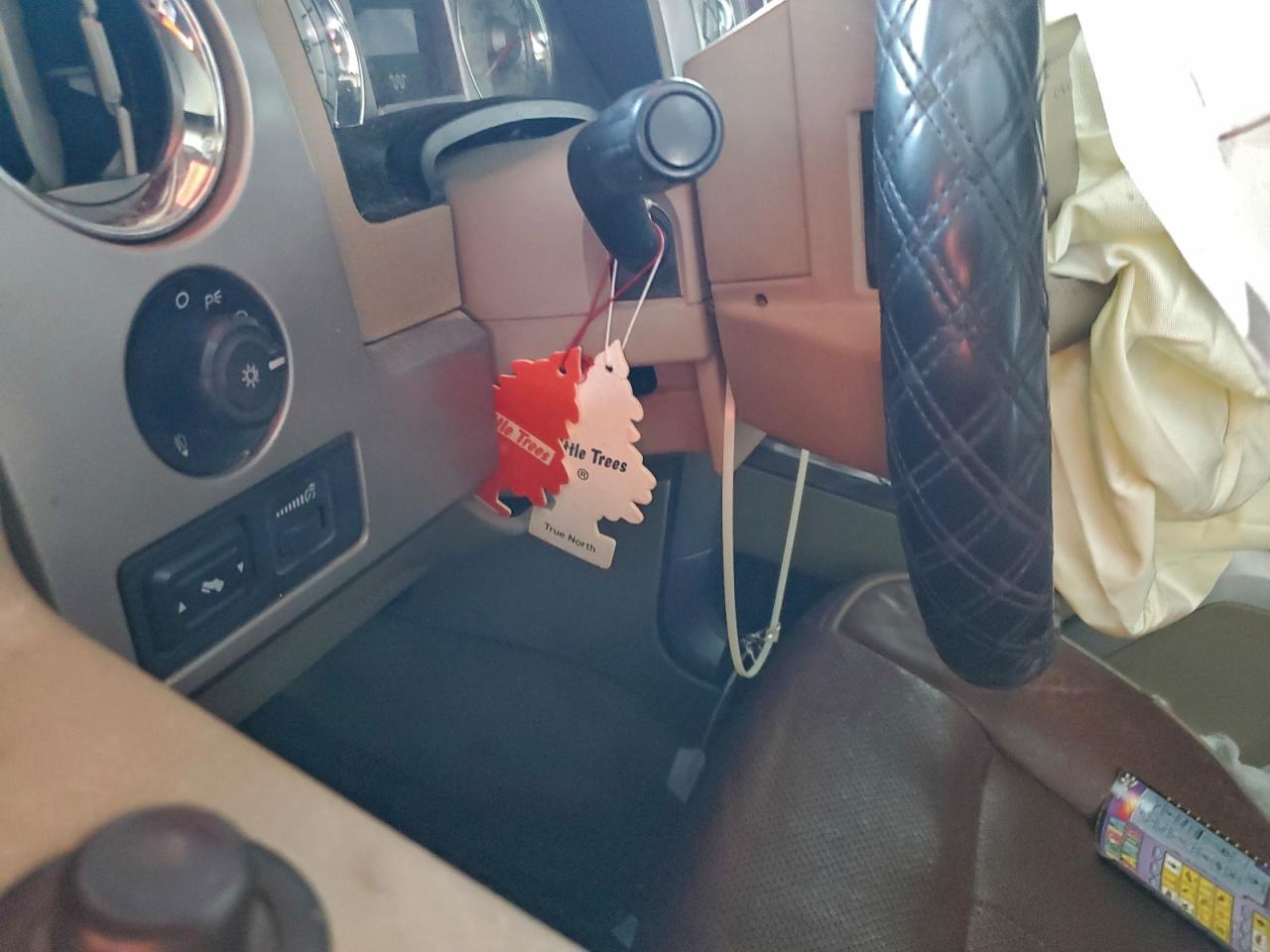 Ford F-150 Supercrew Image 6