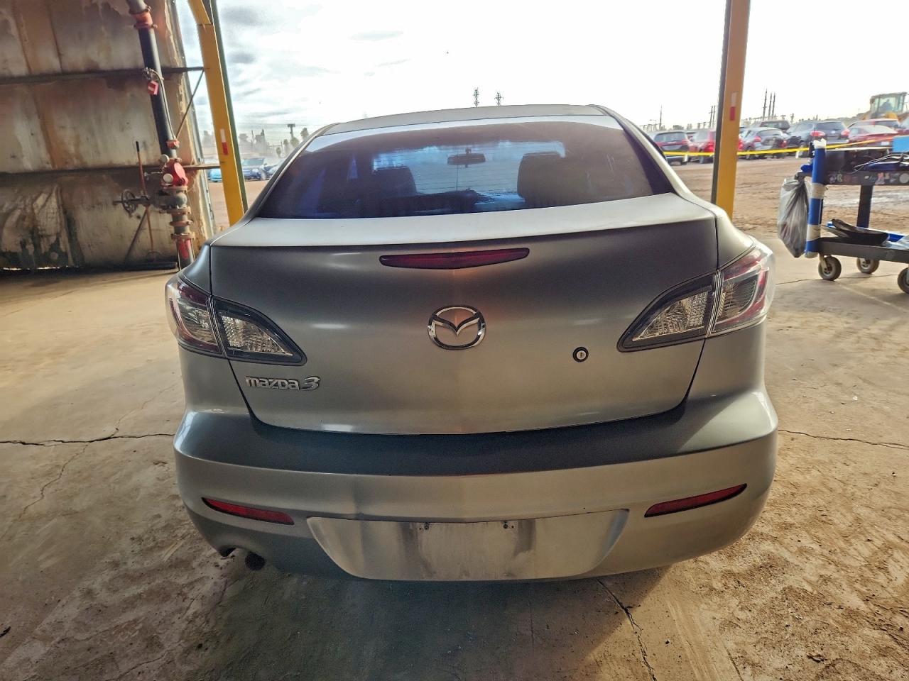 Mazda 3 I Image 3