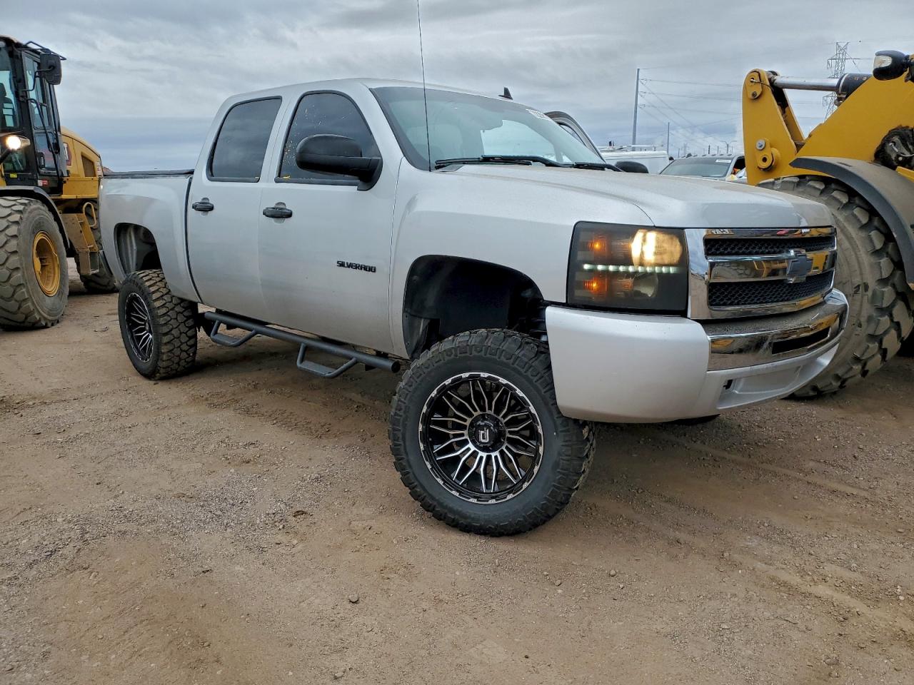 Chevrolet Silverado C1500 Ls Image 1