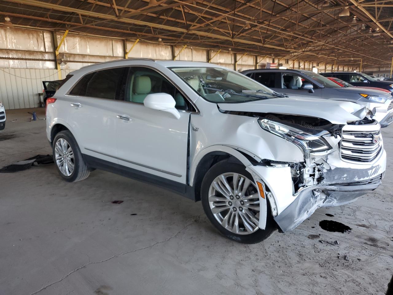 Cadillac XT5 Premium Luxury Image 6