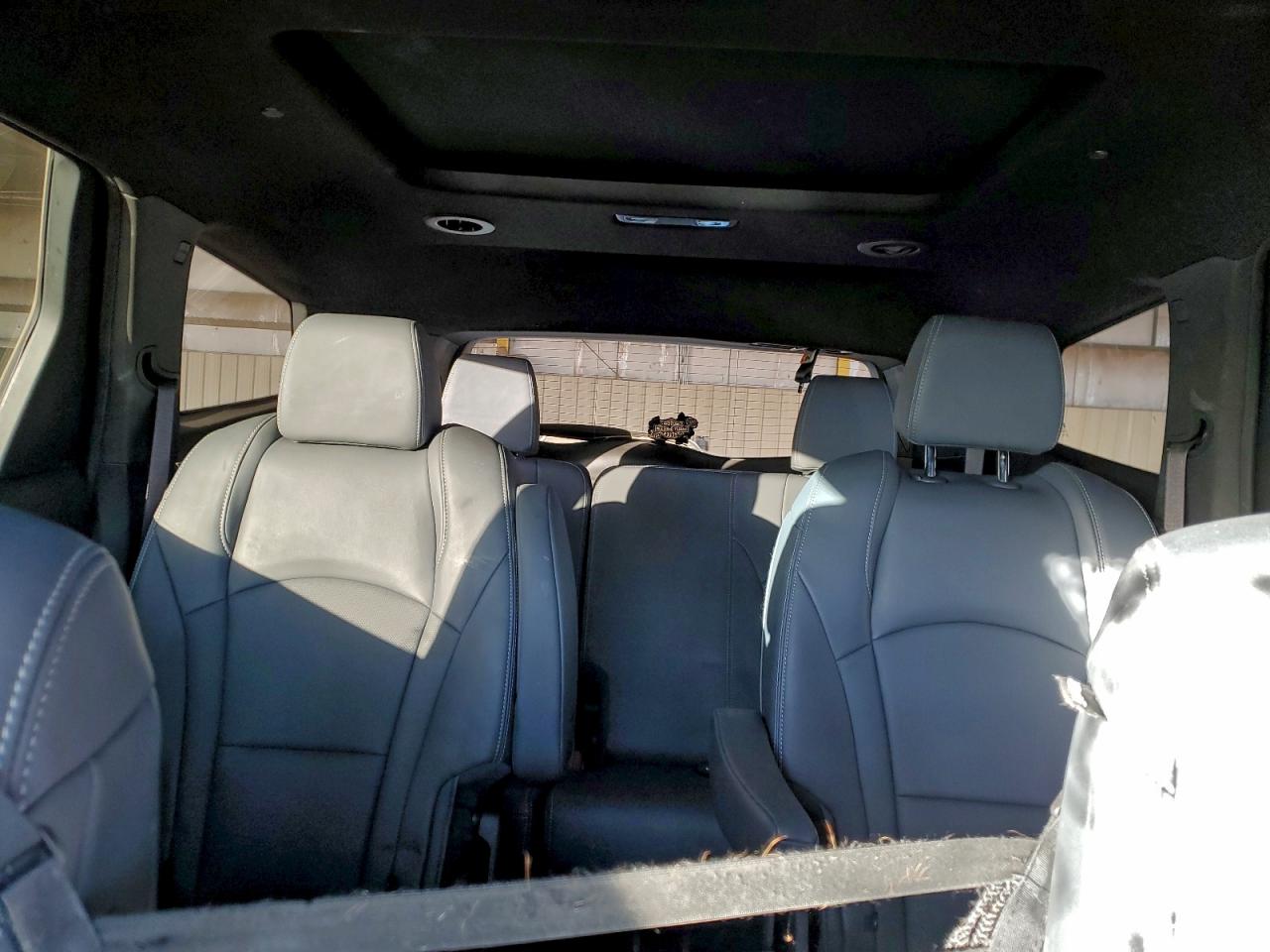 Buick Enclave Essence Image 4