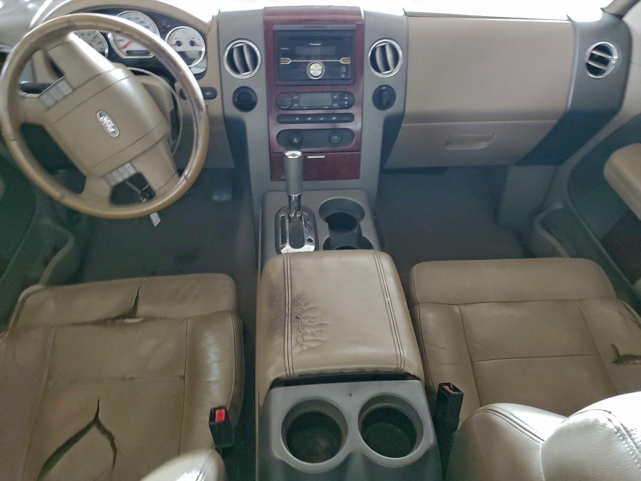 Ford F-150 Supercrew Image 5