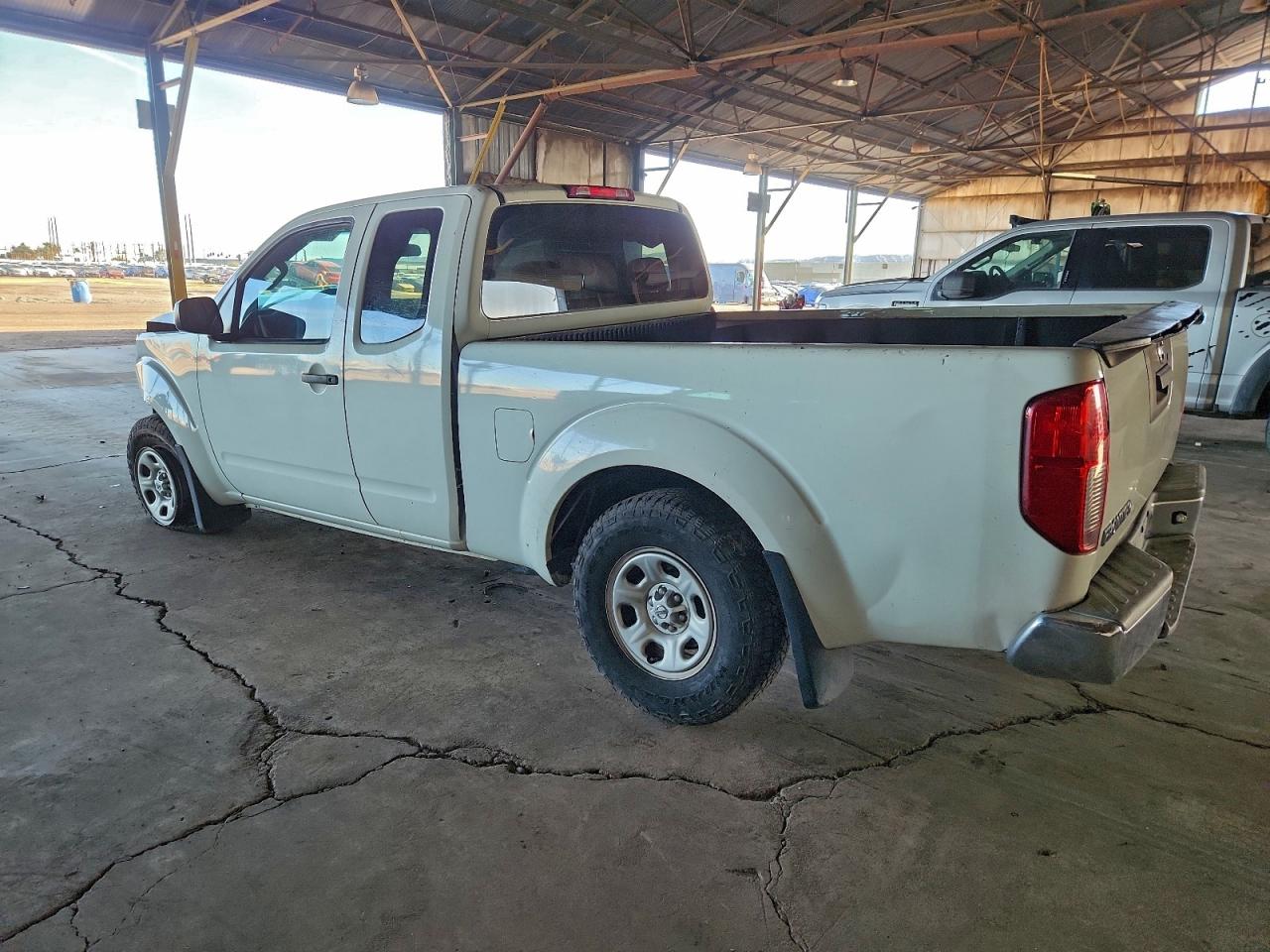 Nissan Frontier S Image 6