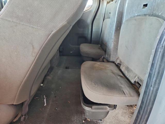 Nissan Frontier S Image 12