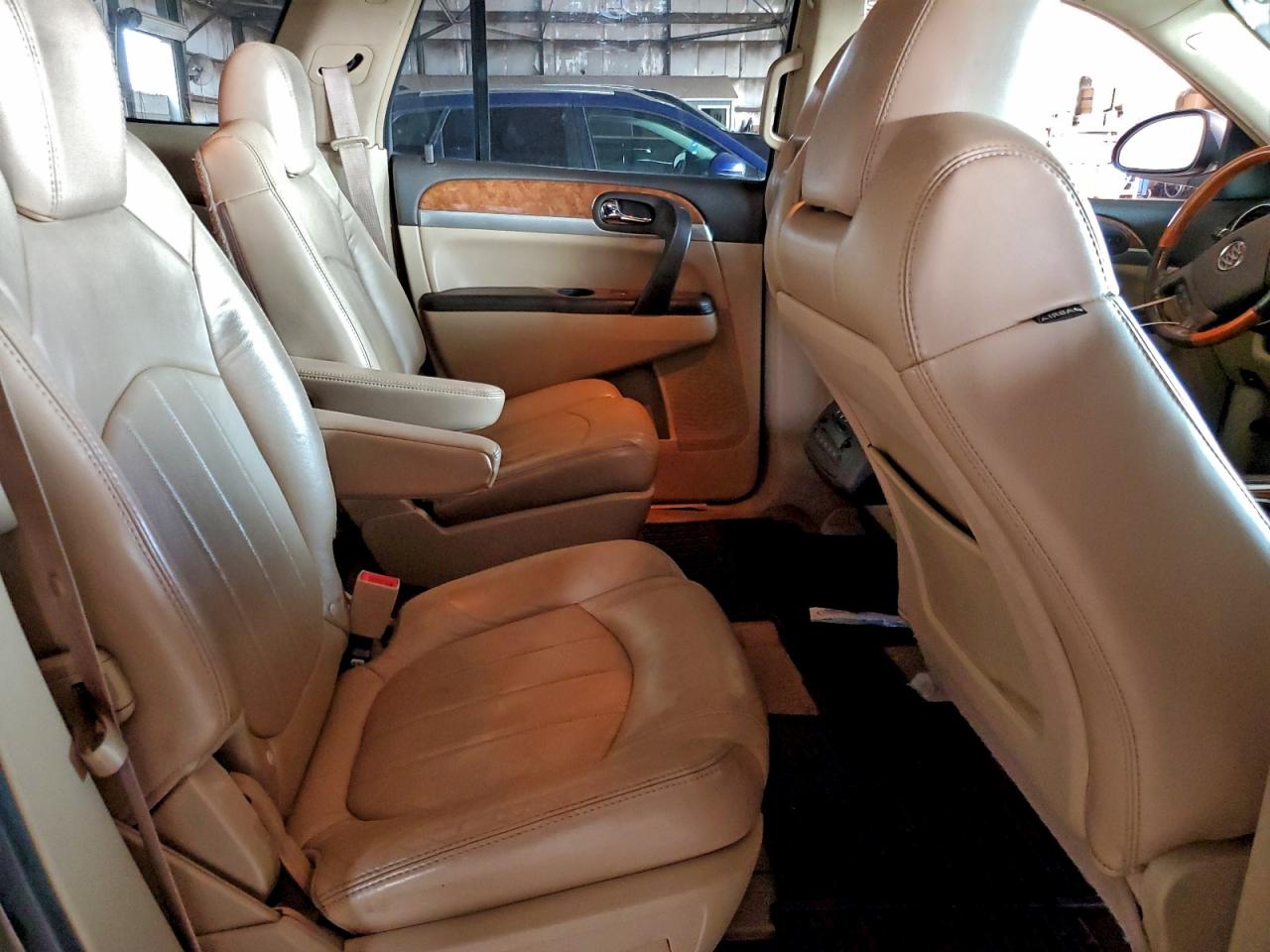 Buick Enclave Cxl Image 6