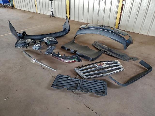 Cadillac Escalade Image 8