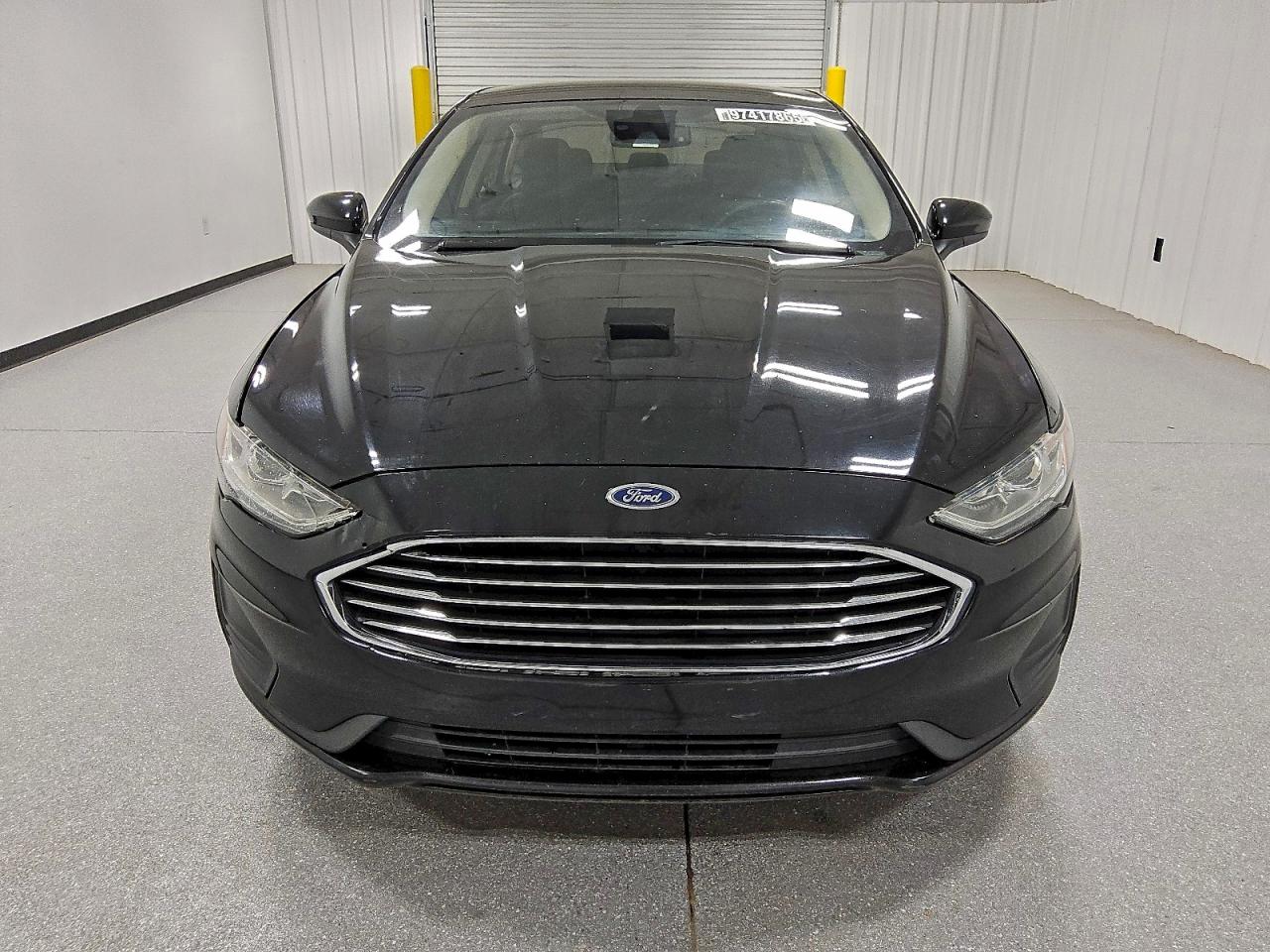 Ford Fusion Se Image 8