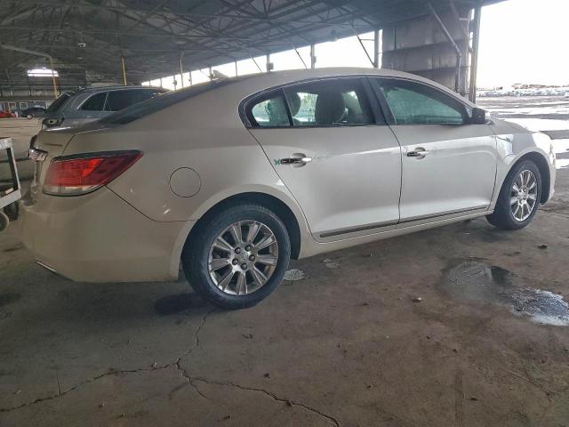 Buick LaCrosse Image 4