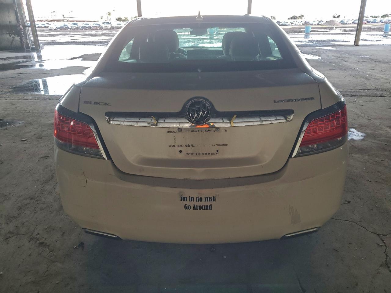 Buick LaCrosse Image 10