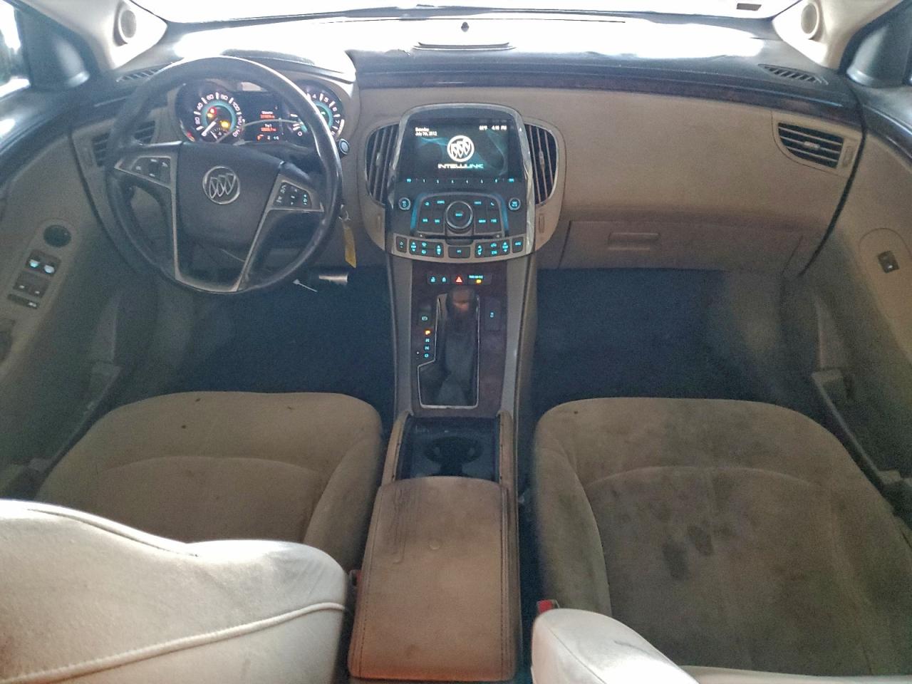 Buick LaCrosse Image 8