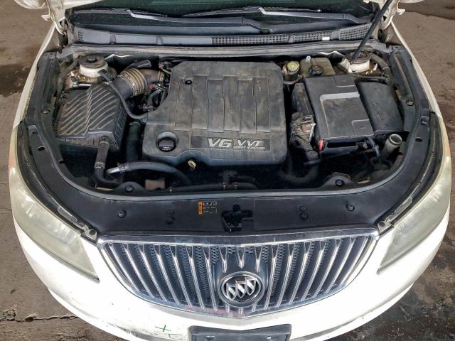 Buick LaCrosse Image 9