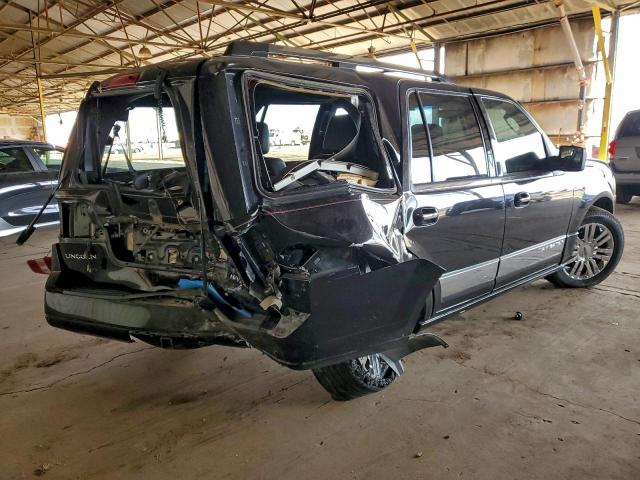 Lincoln Navigator Image 9