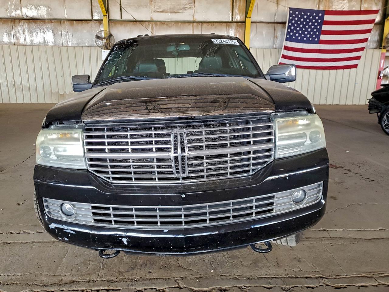 Lincoln Navigator Image 10