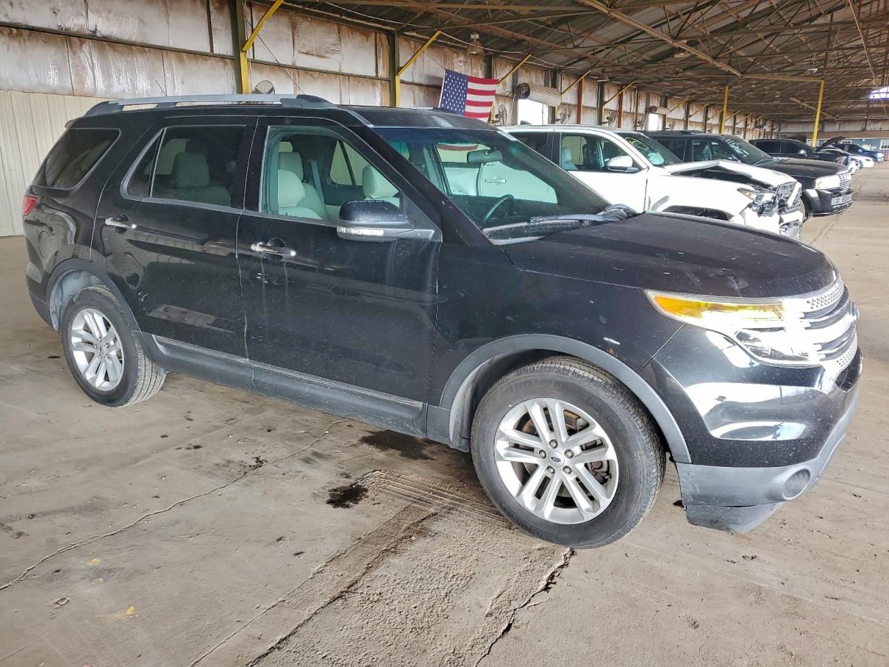 Ford Explorer Xlt Image 13