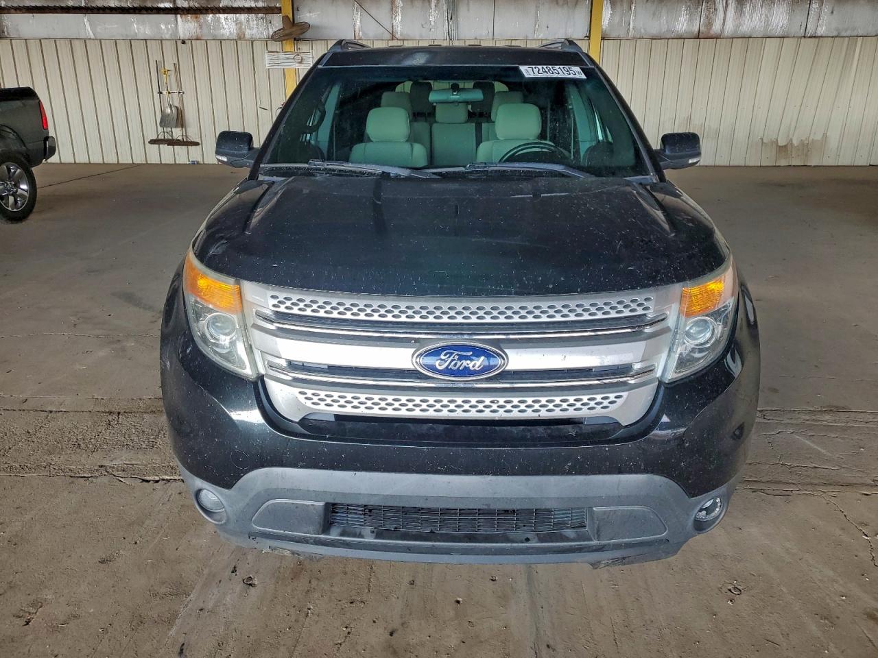 Ford Explorer Xlt Image 2