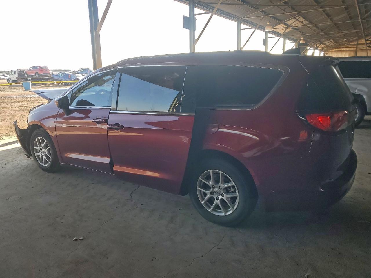 Chrysler Minivan Lxi Image 6