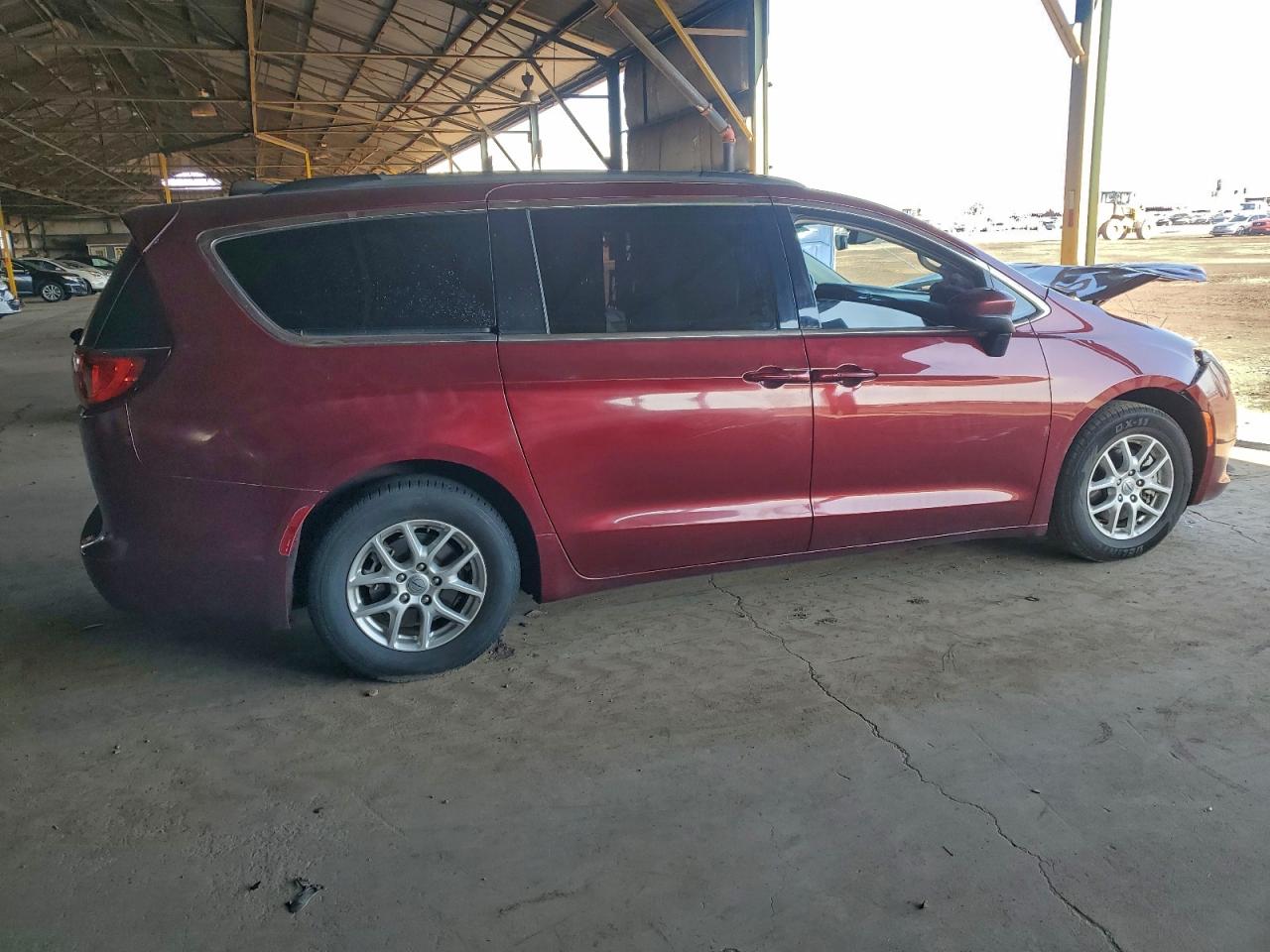 Chrysler Minivan Lxi Image 8