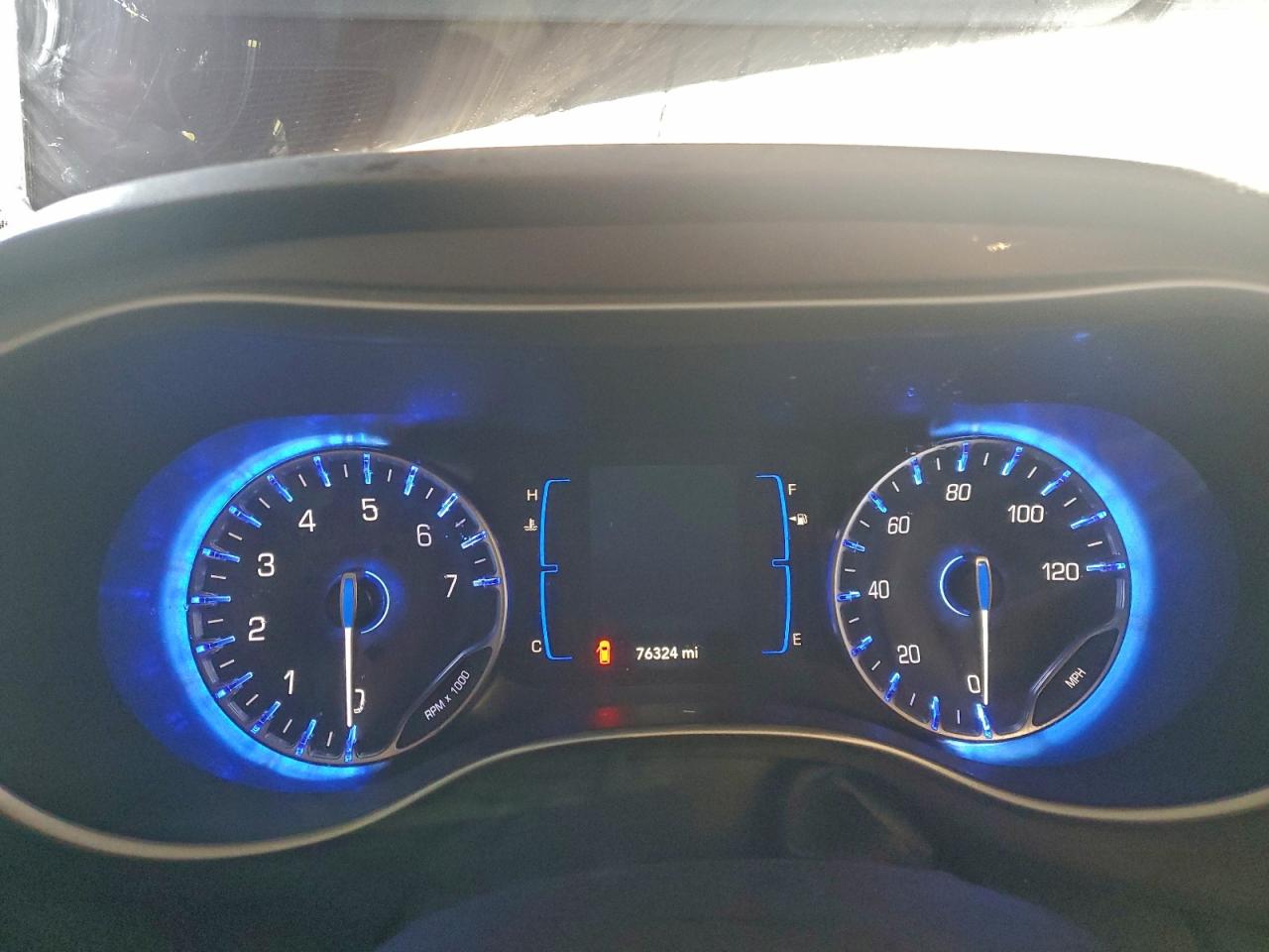 Chrysler Minivan Lxi Image 3