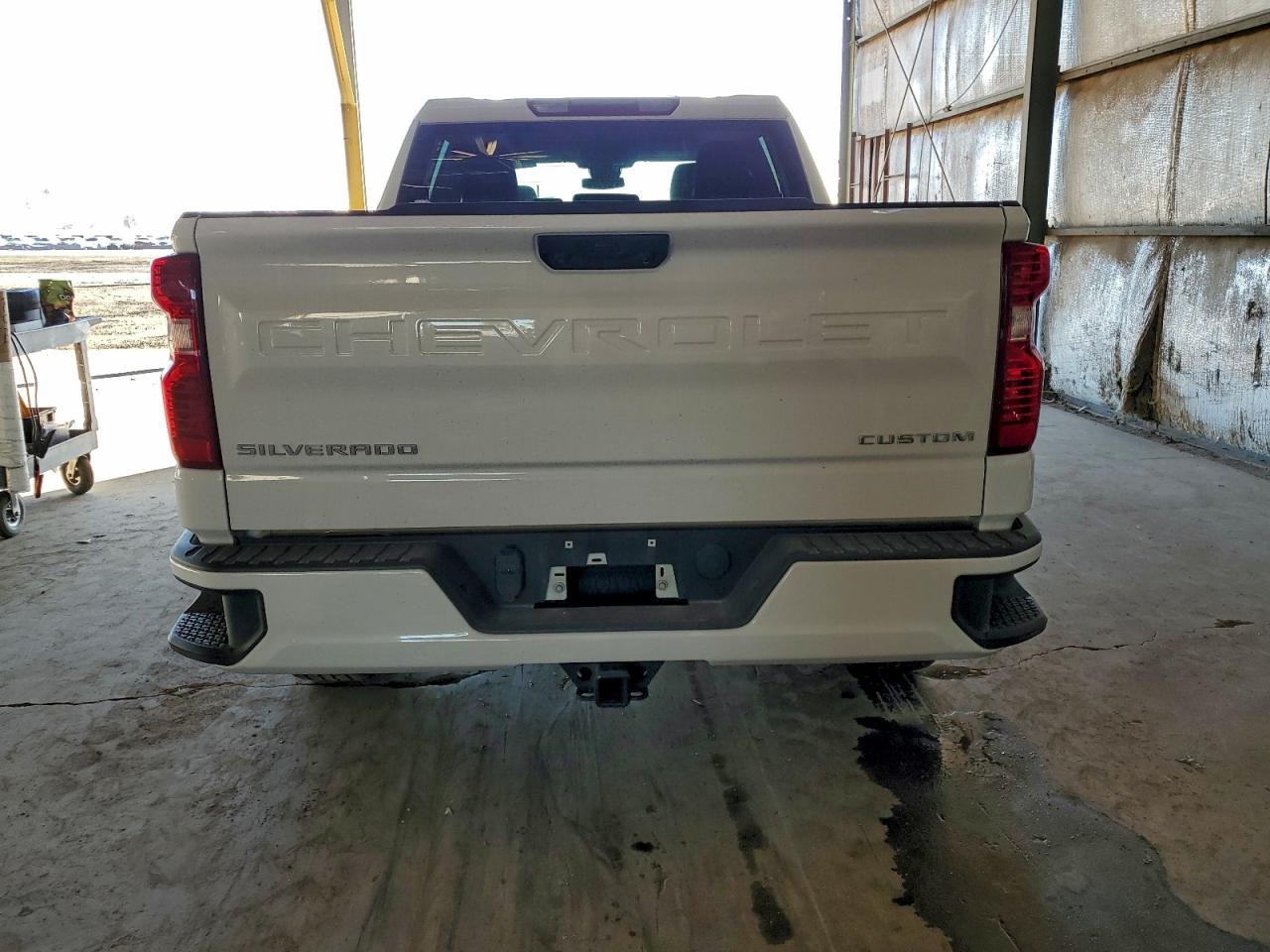 Chevrolet Silverado C1500 Custom Image 8