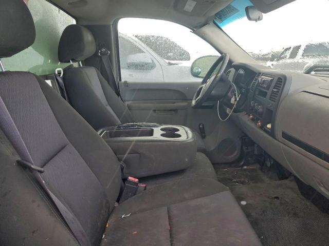 Chevrolet Silverado C1500 Image 11