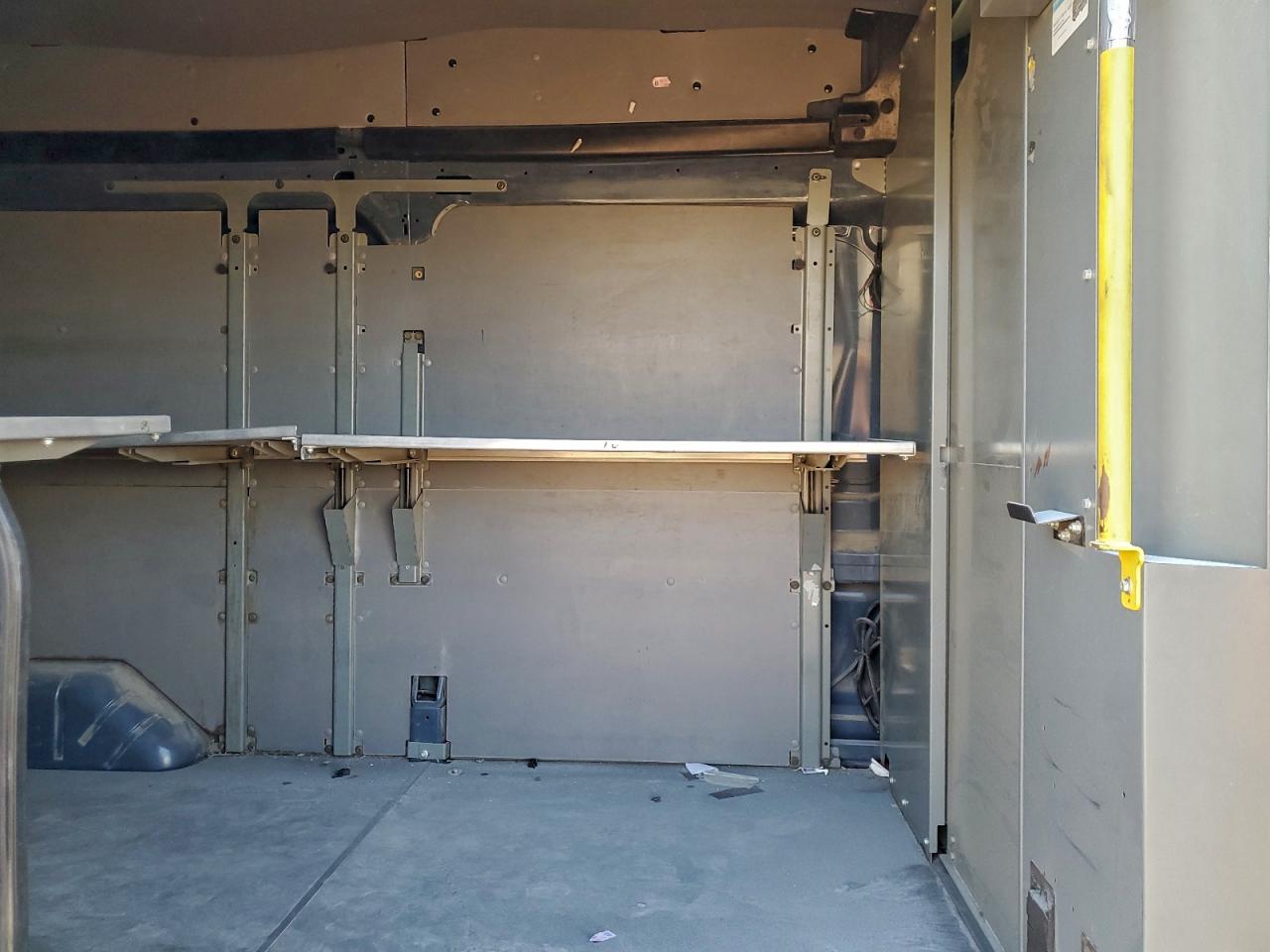 Ford Transit T-250 Image 9