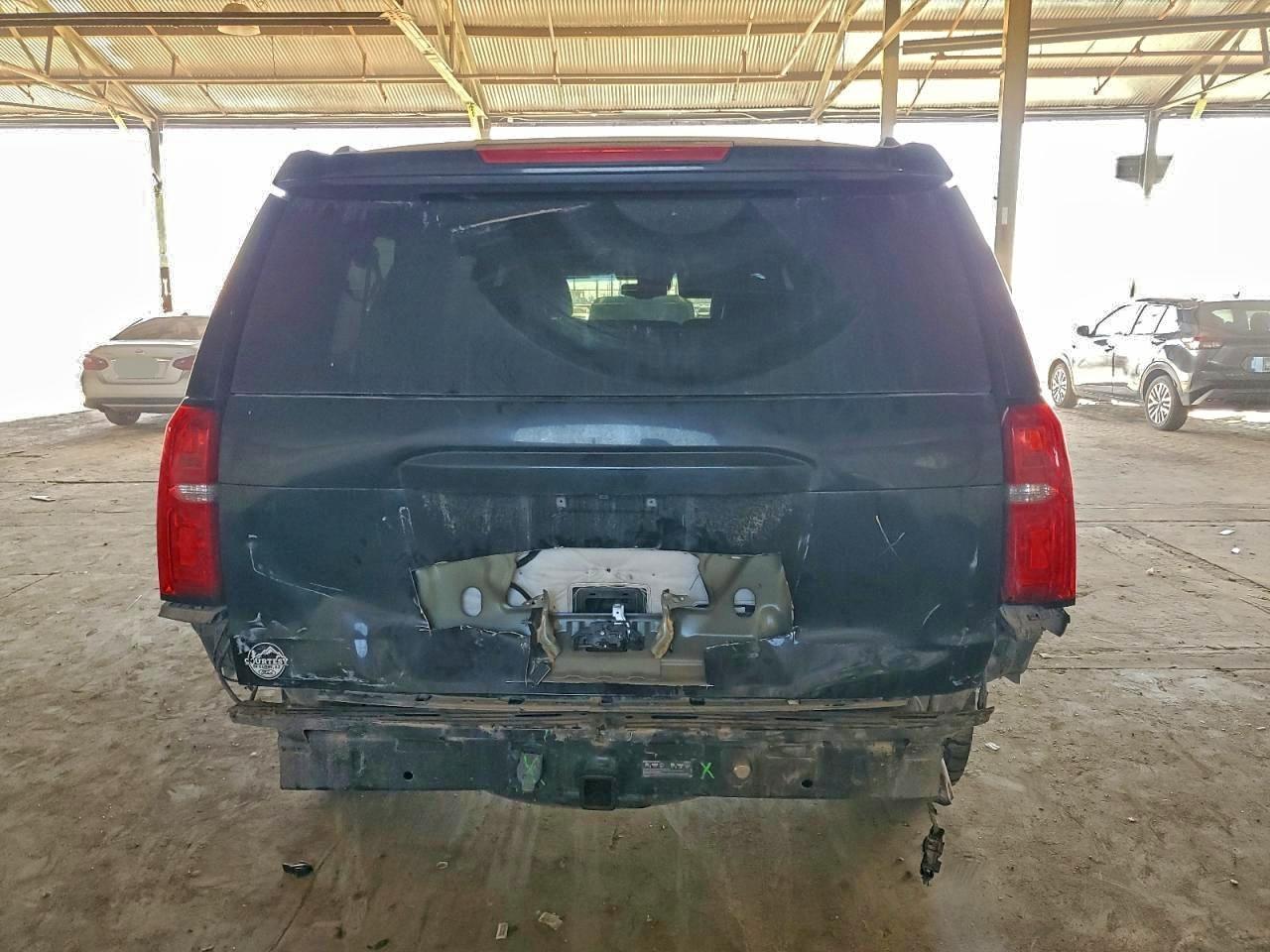 Chevrolet Suburban K1500 Ltz Image 5