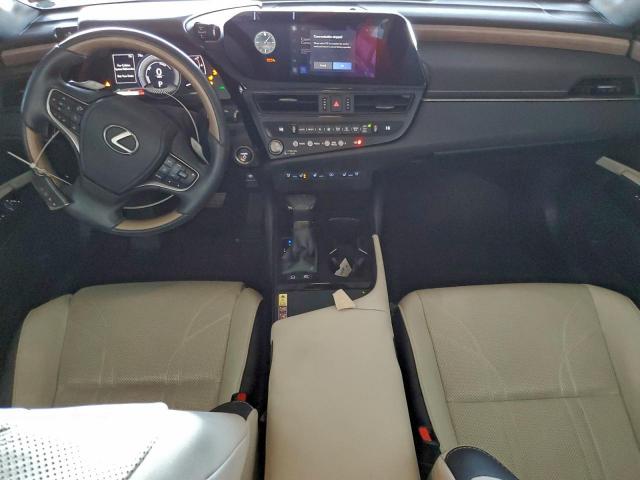 Lexus Es 300h Base Image 12