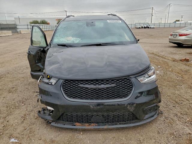 Chrysler Pacifica Limited Image 5