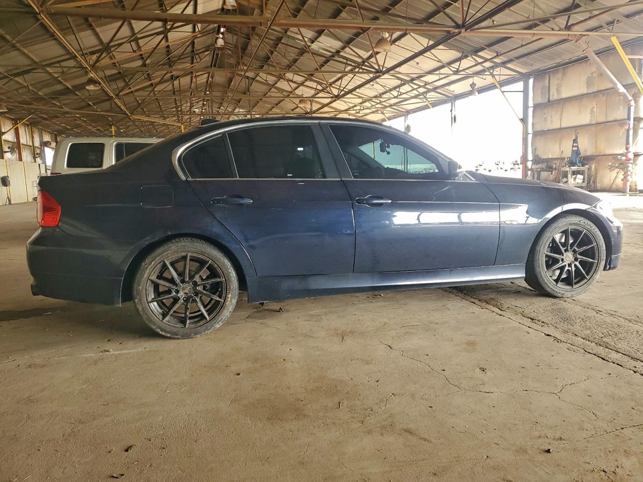 BMW 3 Series Xi Image 4